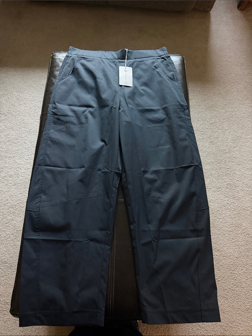 Women’s barrel leg relaxed Pants in Dark Blue